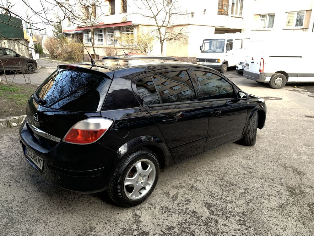 Opel Astra H 1.6