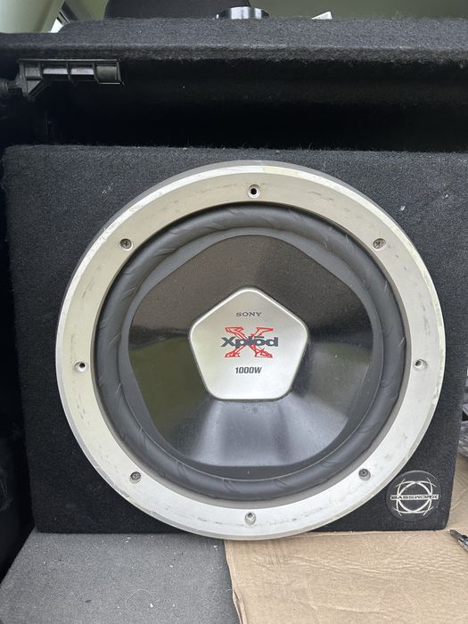 Сабвуфер усілок sony blaupunkt