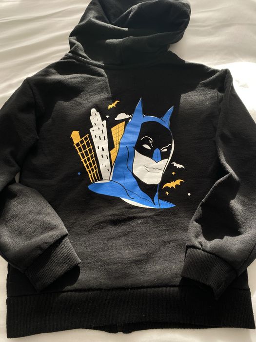 Bluza z Batmanem r. 122/128