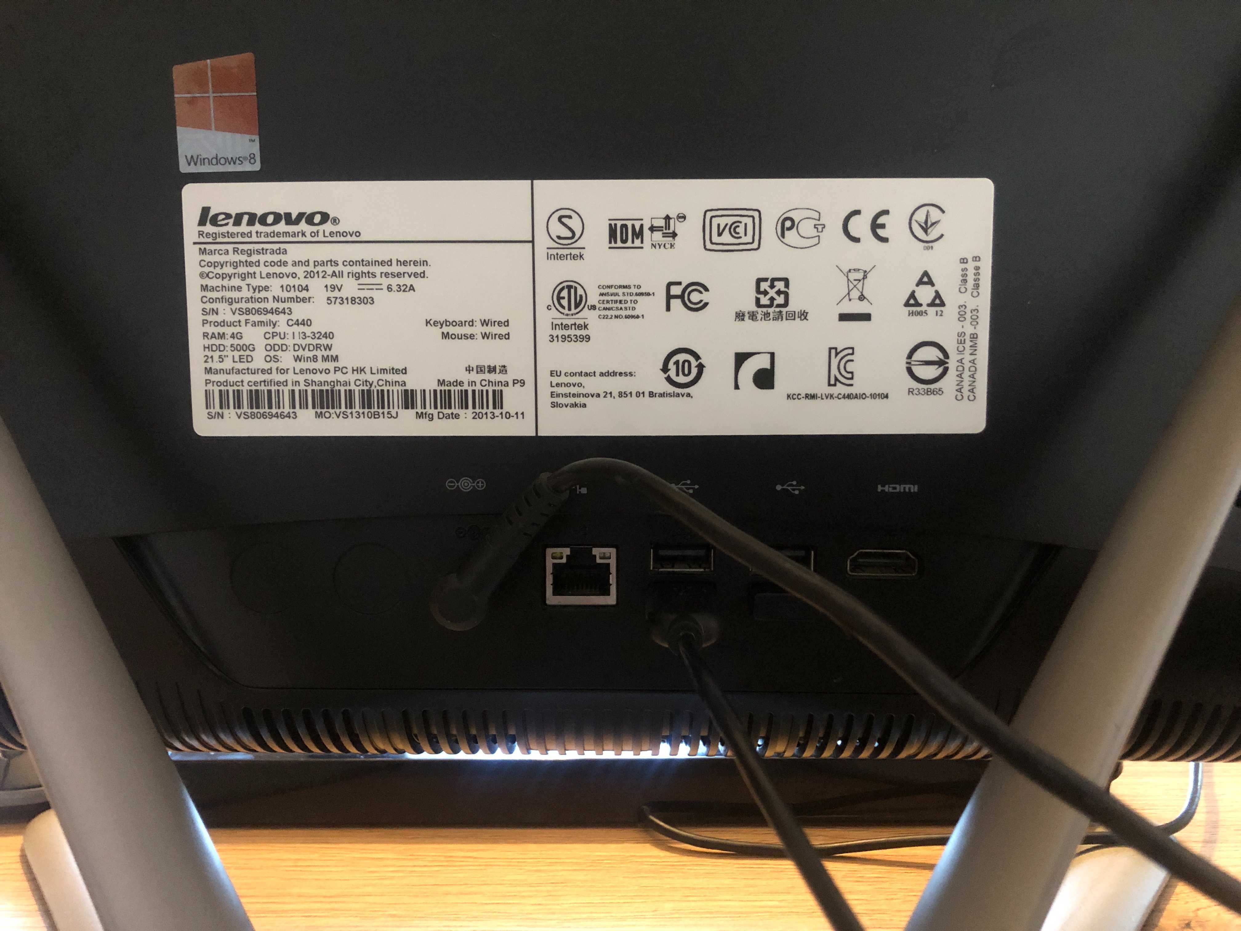 Lenovo C440 21,5" All-in-One, dotykowy ekran, dysk 128 SDD