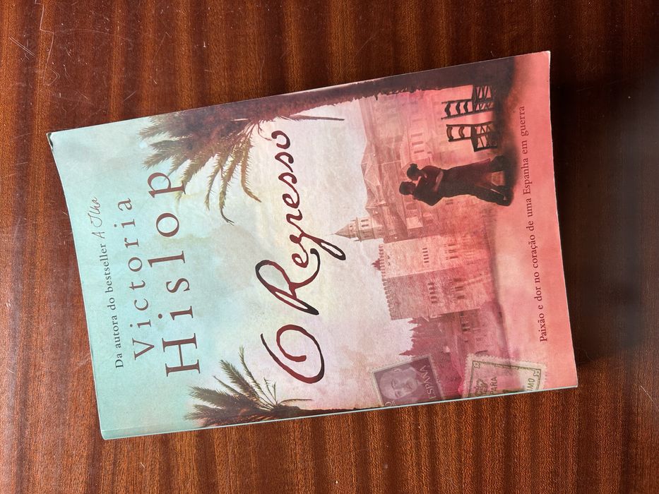 Livro - Victoria Hislop “ o regresso”