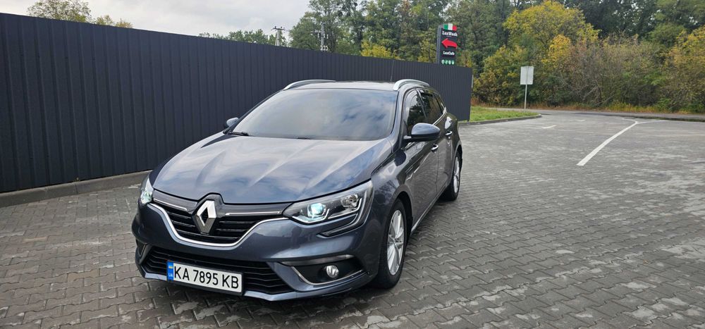 Рено меган 4/Renault Megane IV покоління 2017 рік 10 міс. 1.5 дизель