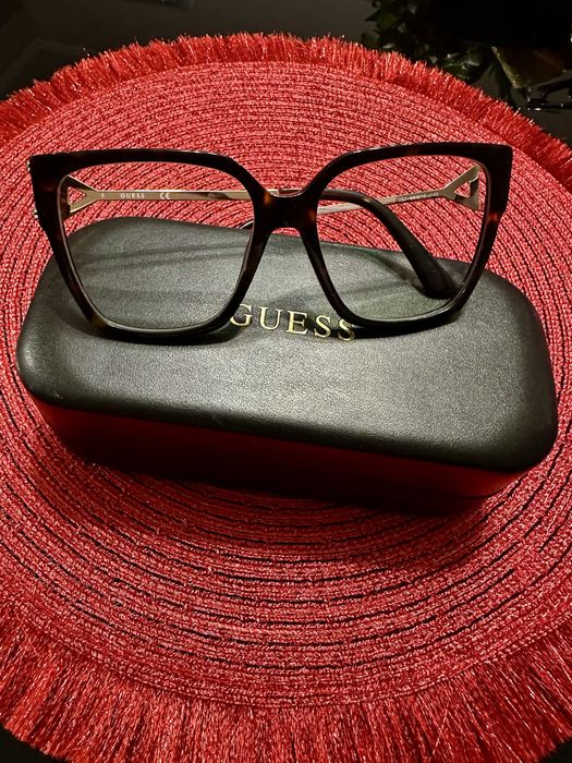 Okulary oprawki Guess