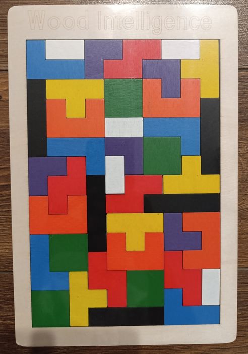 Kolorowe puzzle drewniane Tangram