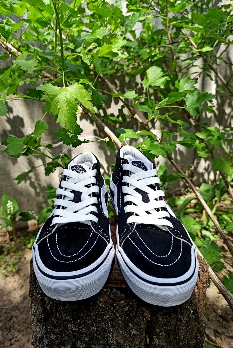 Кеди Vans Black and White