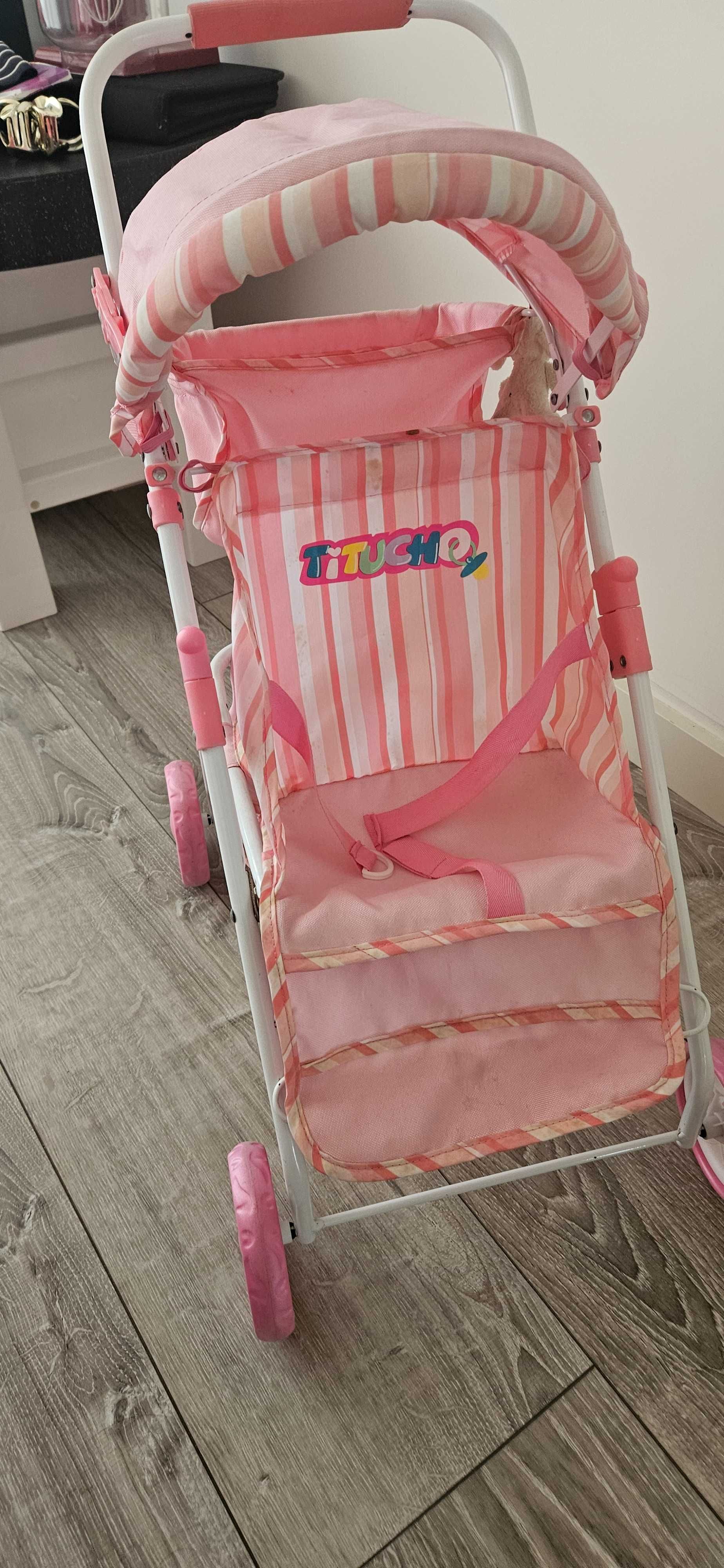 Carrinho de bebe brincar
