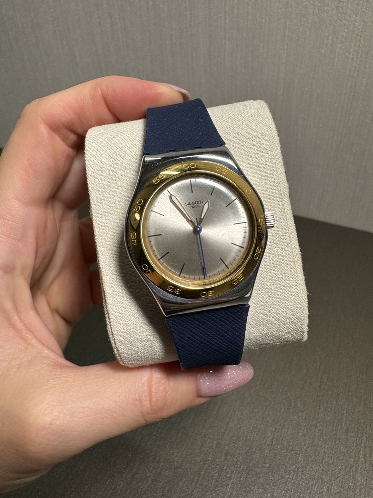 Продам годинник Swatch Blue Push YLS191 Оригінал!