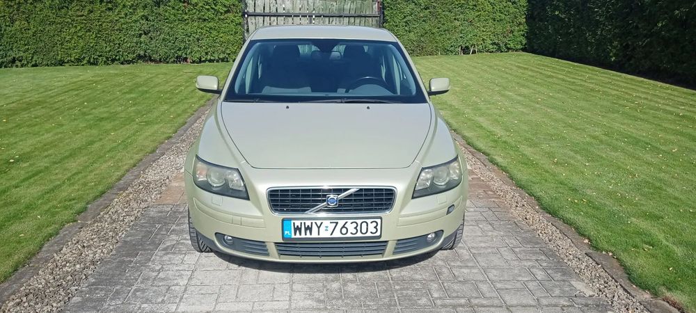 Volvo S40