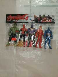 Figurki avengers zestaw