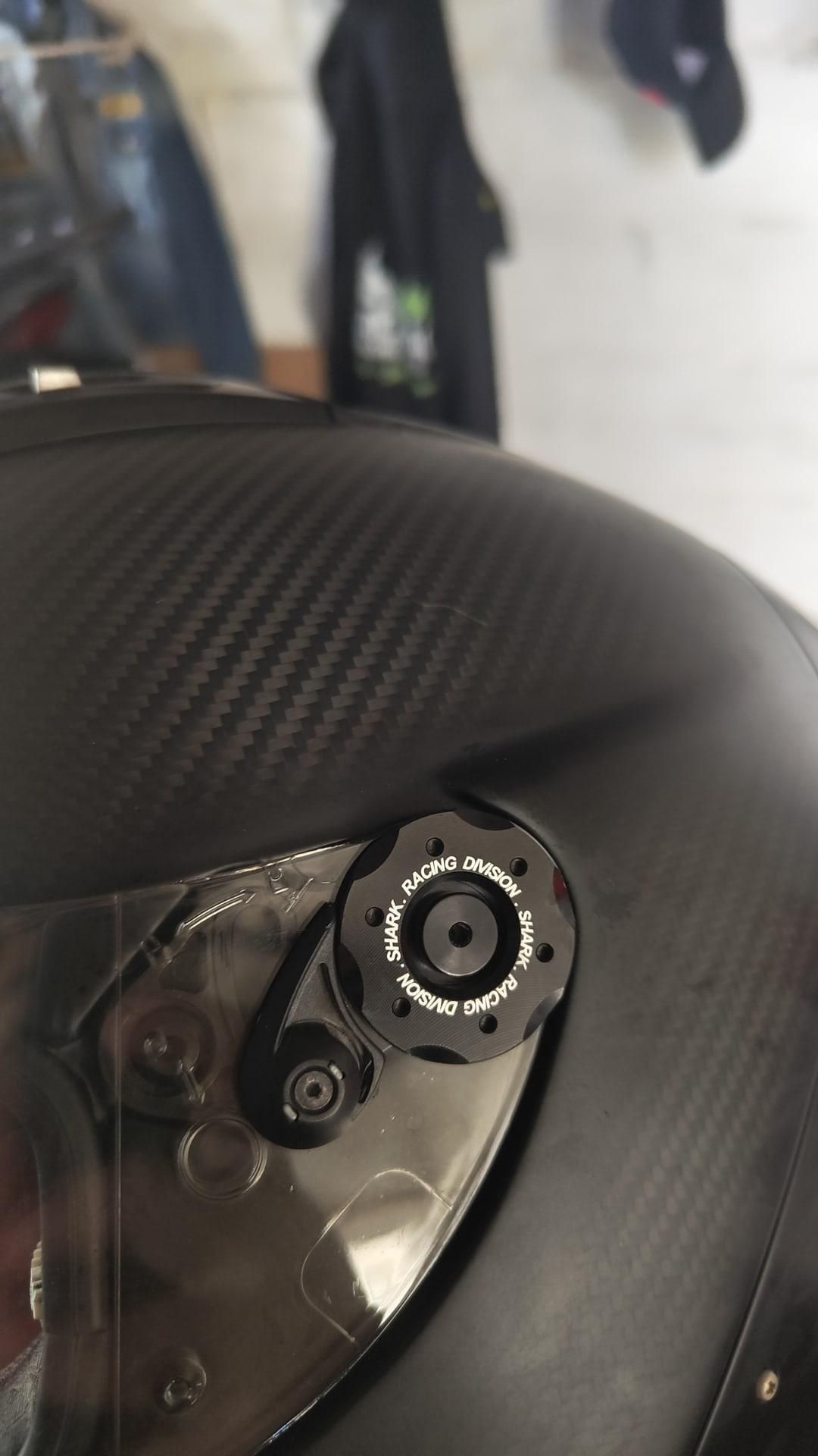 Shark Aeron GP full carbon(full extras incluído )