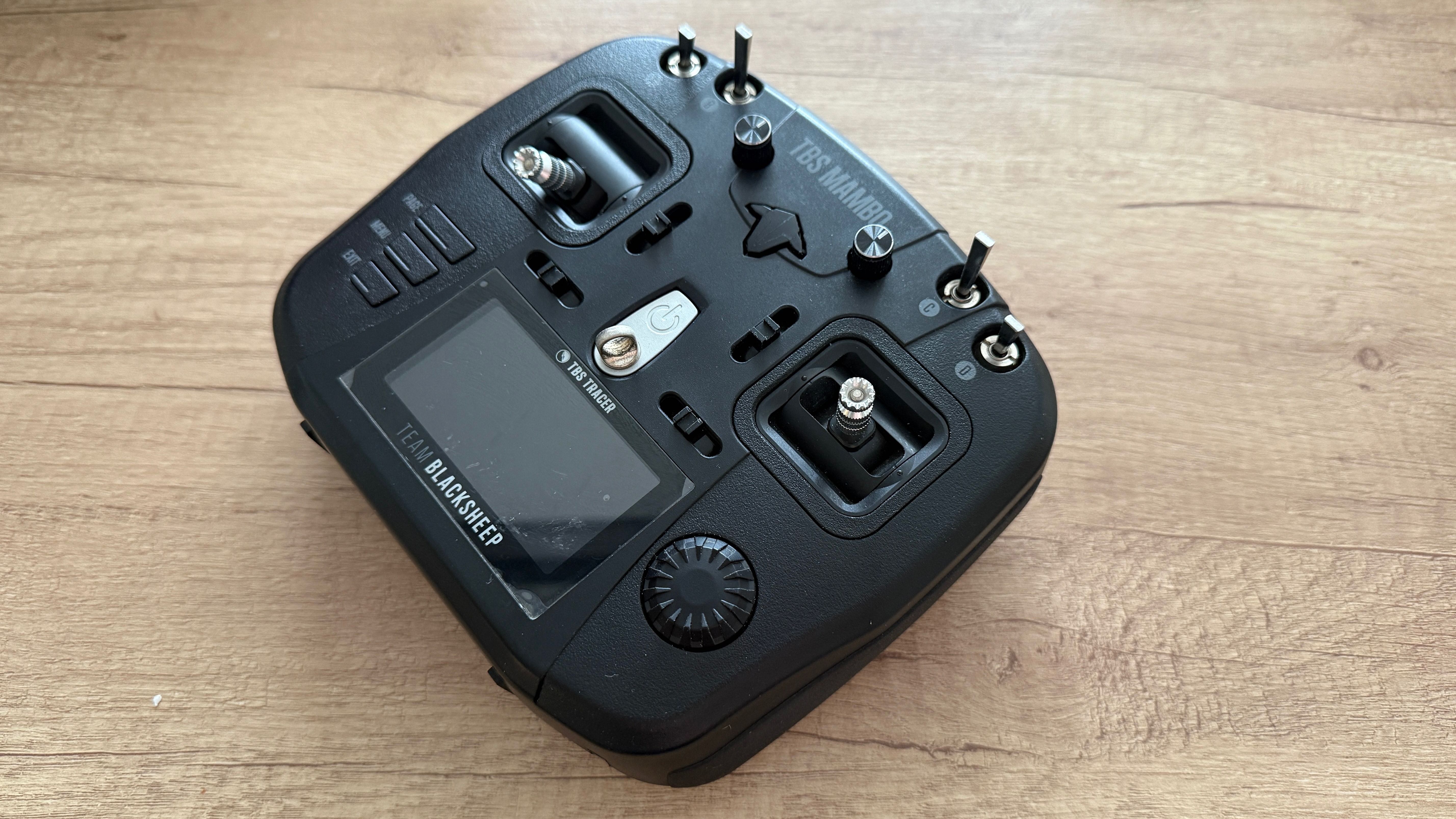 TBS Mambo + 4x TBS tracer nano RX