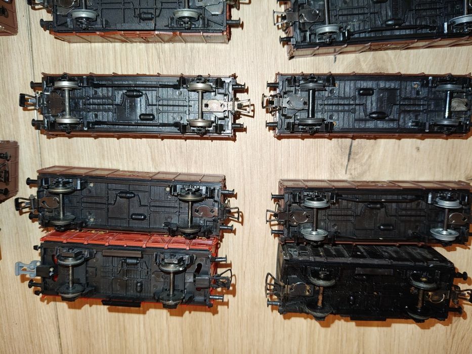 Zestaw wagonów Piko w skali H0