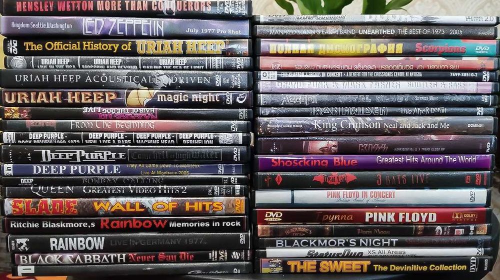 Музыкальные DVD диски из личной коллекции