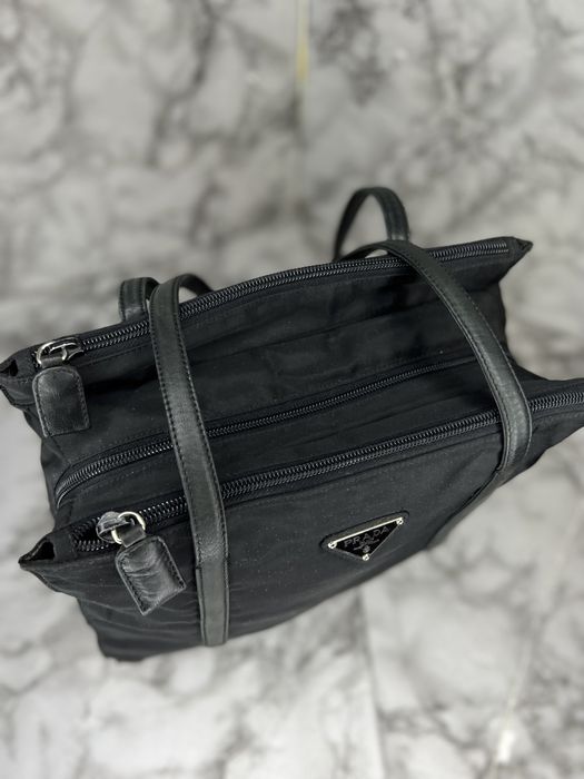 Сумка сумочка нейлон и кожа Prada оригинал