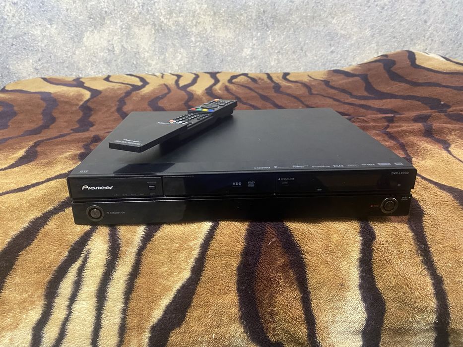 Продам Pioneer DVR-LX70D