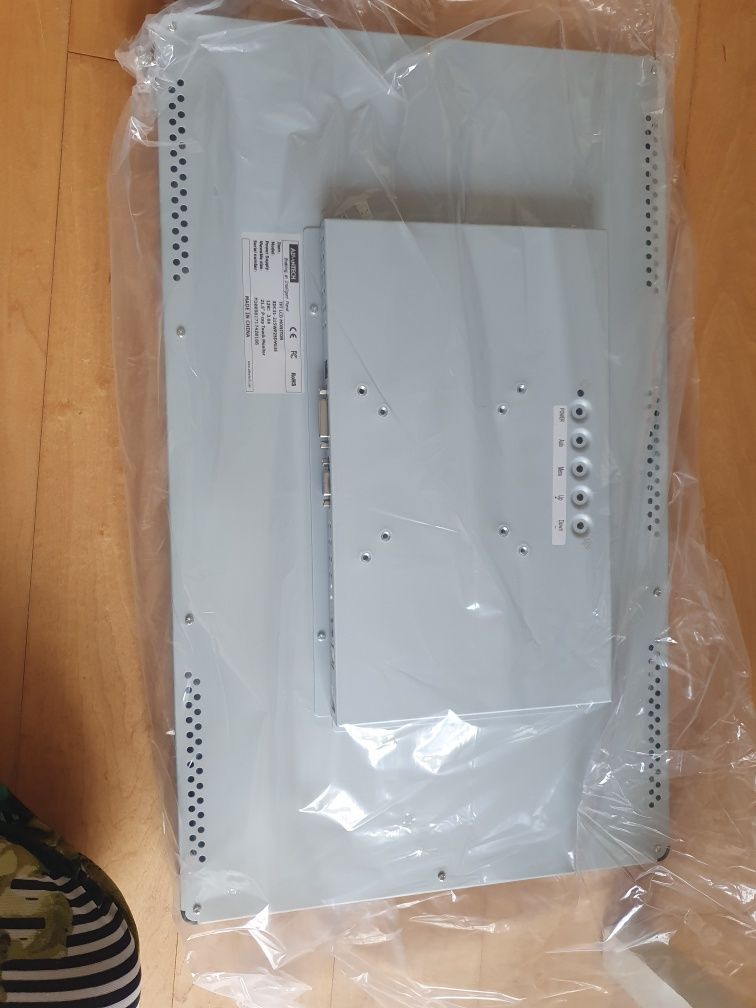monitor  przemysłowy advantech dotykowy nowy 21.5 cala touchpanel