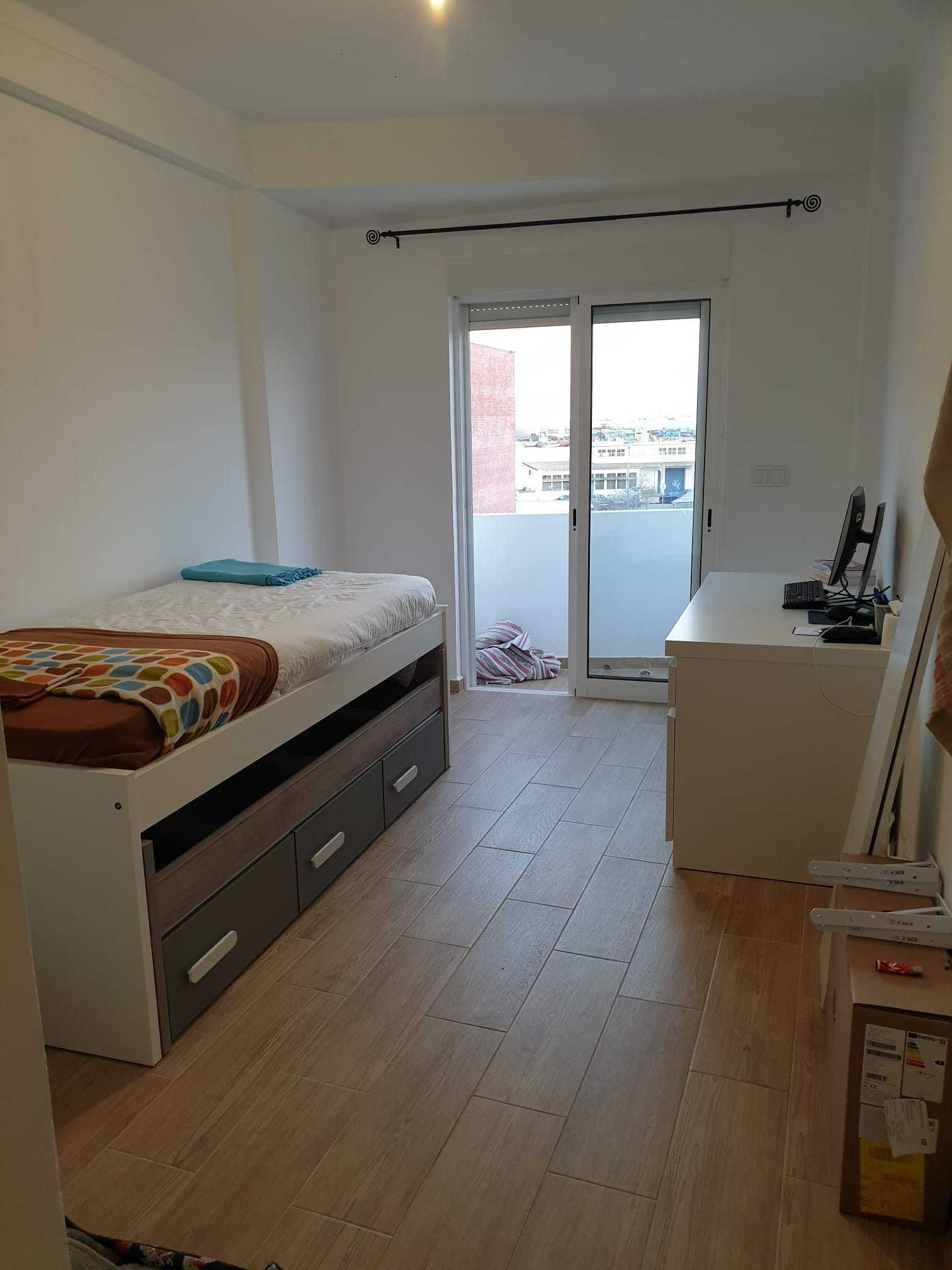 Dupla Cama + colchão