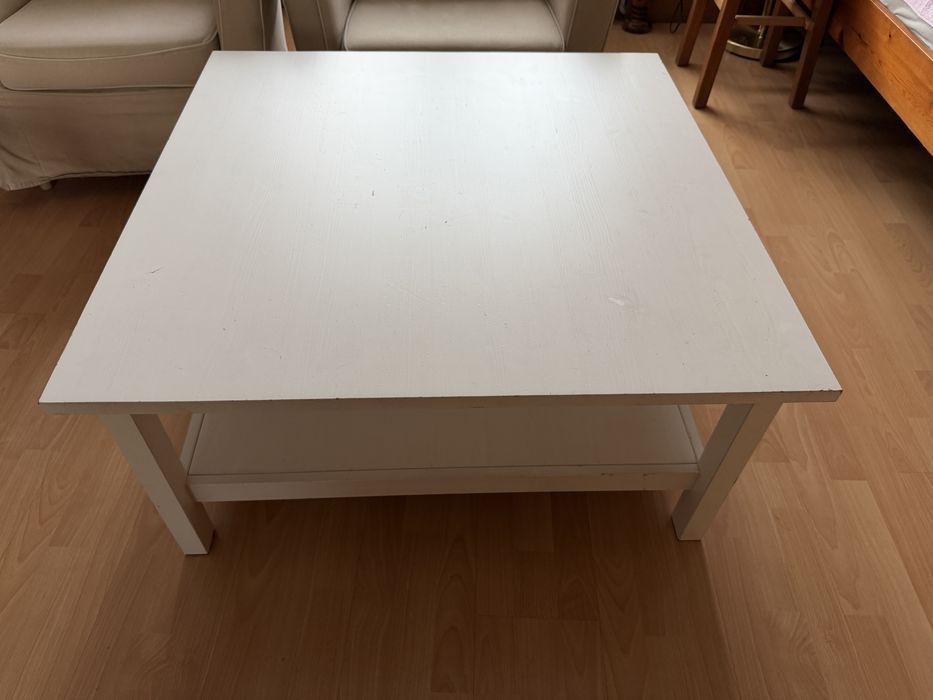 Stolik kawowy HEMNES IKEA 90 x 90 cm biały