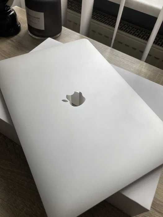 laptop mac apple