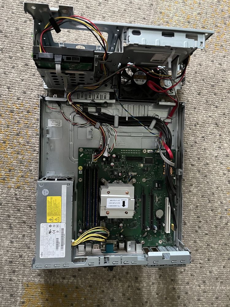 Системний блок Fujitsu ( I5 2500 ) повнісю підготовлений до роботи