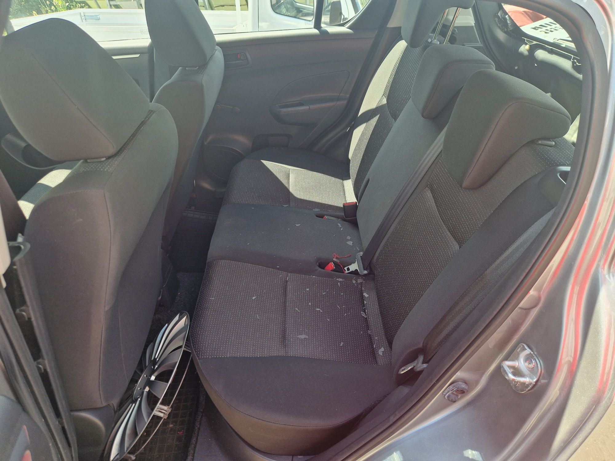 Suzuki Swift Salon Polska 1Właściciel Benzyna Klima Zadbany Uszkodzony