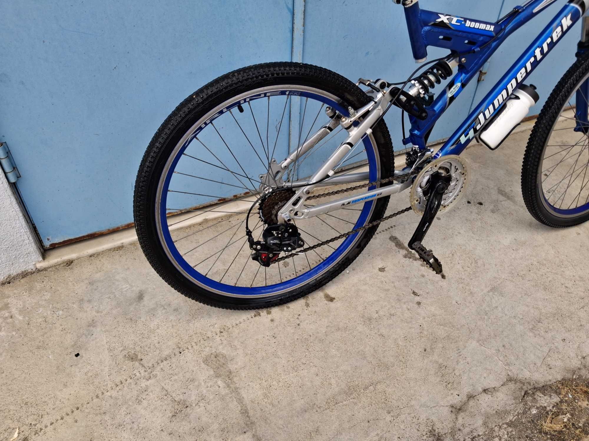 Jumpertrek em aluminio roda 26  com dupla suspensão