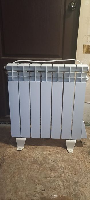 Обогреватель электро батарея 7 секции