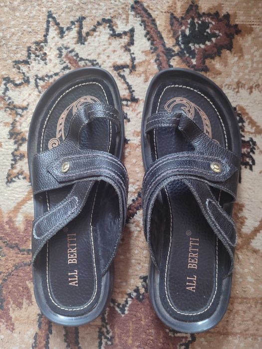 Мужские кожаные шлепки 39р