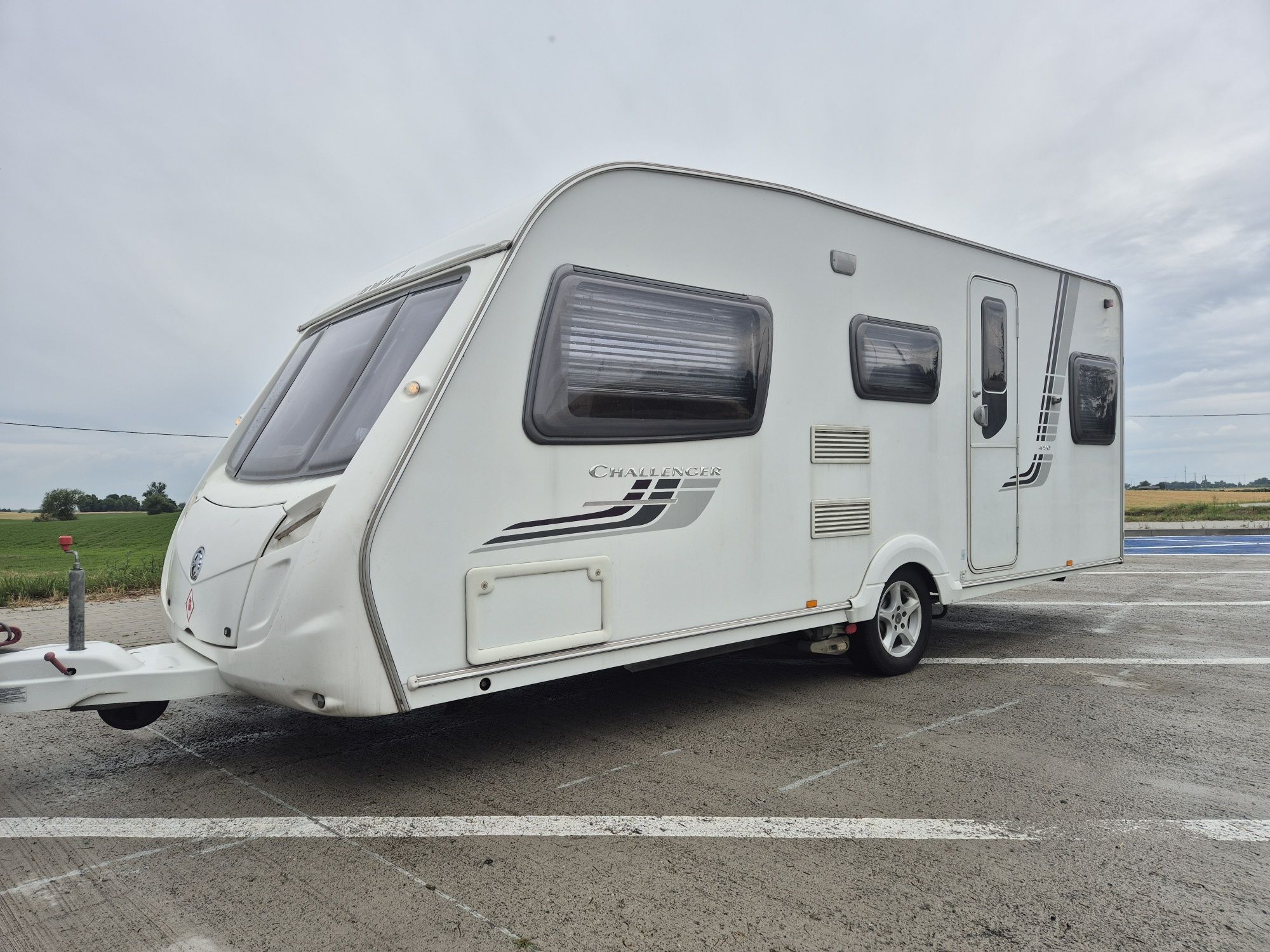 Sprzedam przyczepę kempingowa Swift Challenger 2010 rok