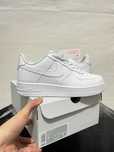 Nike AF1 Air Force One Pure White Niskie trampki unisex dla par 37.5