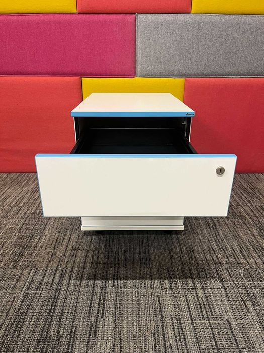 Kontenerek podbiurkowy Maro białe pomocniki biurowe 53x43x60