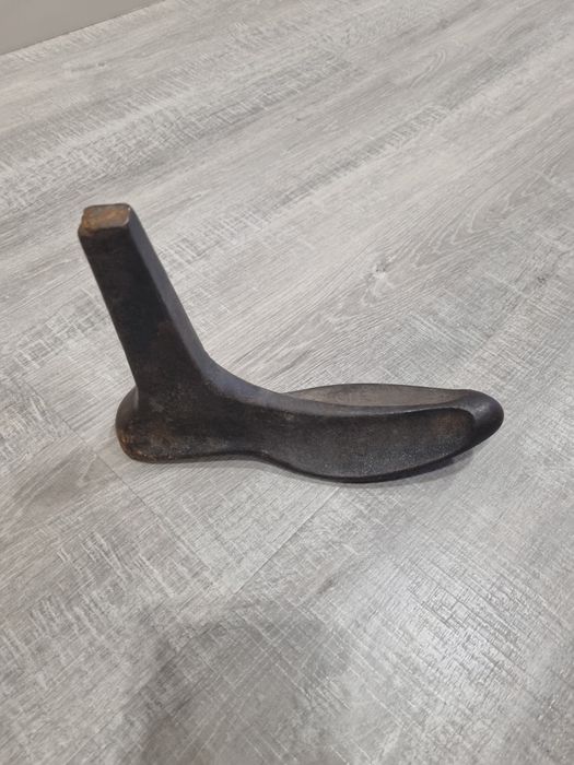 Лапа обувная, сапожная