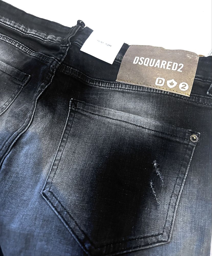 Spodnie Dsquared2 jeansowe meske nakrapiane  dzuiry