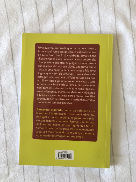 "Coleçao 7 Irmãos - Margarida em Apuros" (livro 15)