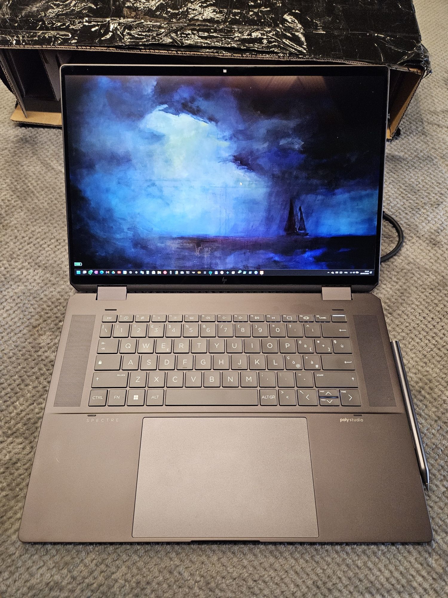 Hp spectre x360 16" 32GB 2TB ultra7 155h16/22corr 24MB  oled 120hz