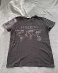 Czarna t-shirt Stradivarius