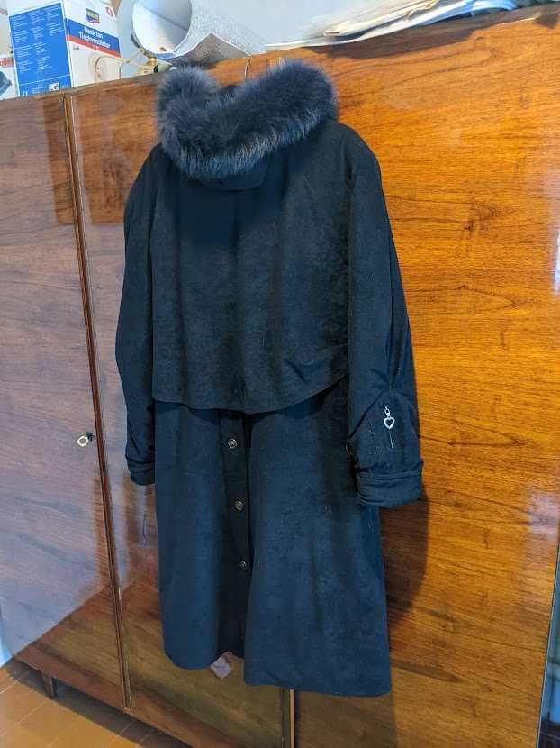 пальто женское с капюшоном