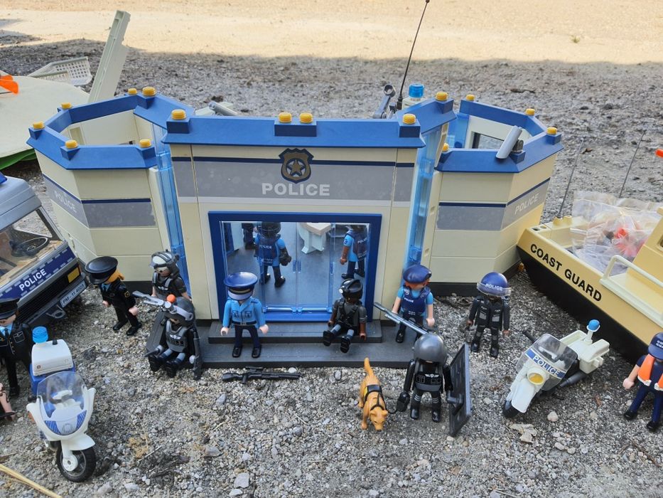 Figuras Playmobil policia - esquadra, barco, etc