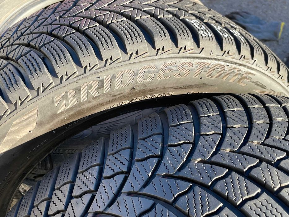 ЗИМА 205/55R16 BRIDGESTONE - 2шт.  - 2022 - Есть и другие шины