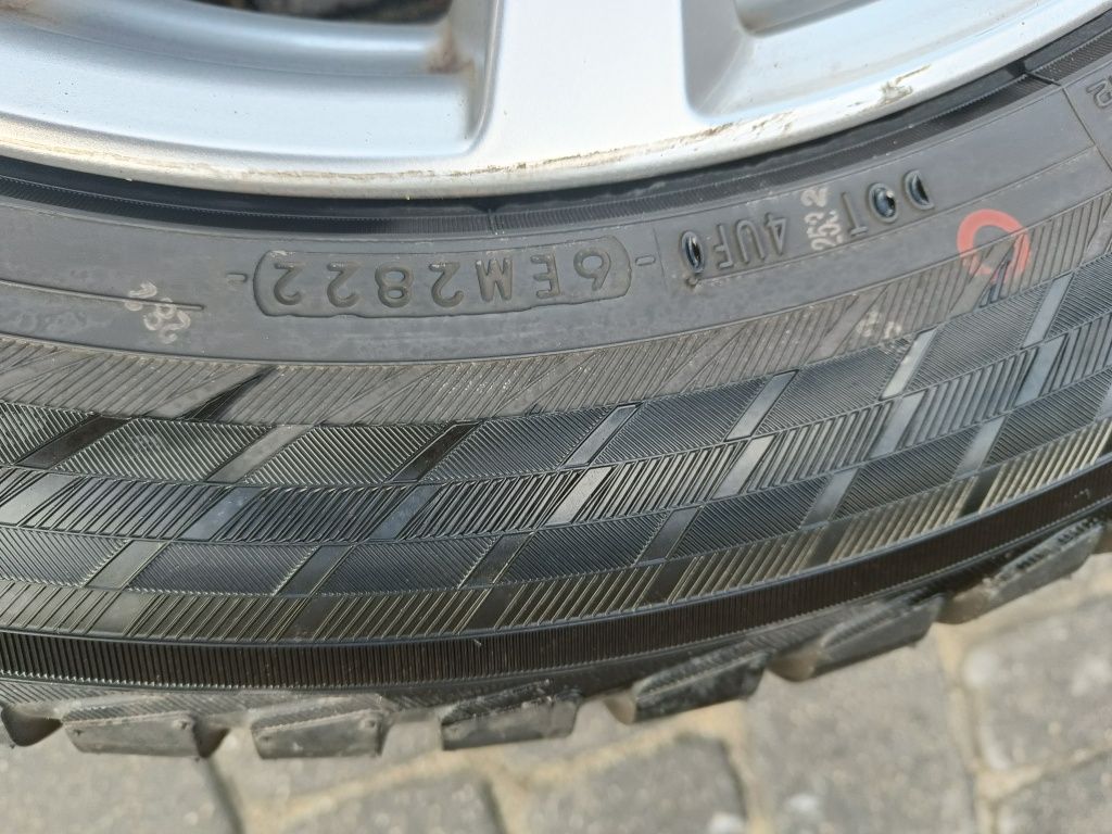 Felgi19 ETA-Beta 5x114,3 czujniki opona zima  7,5mm 2022r kpl