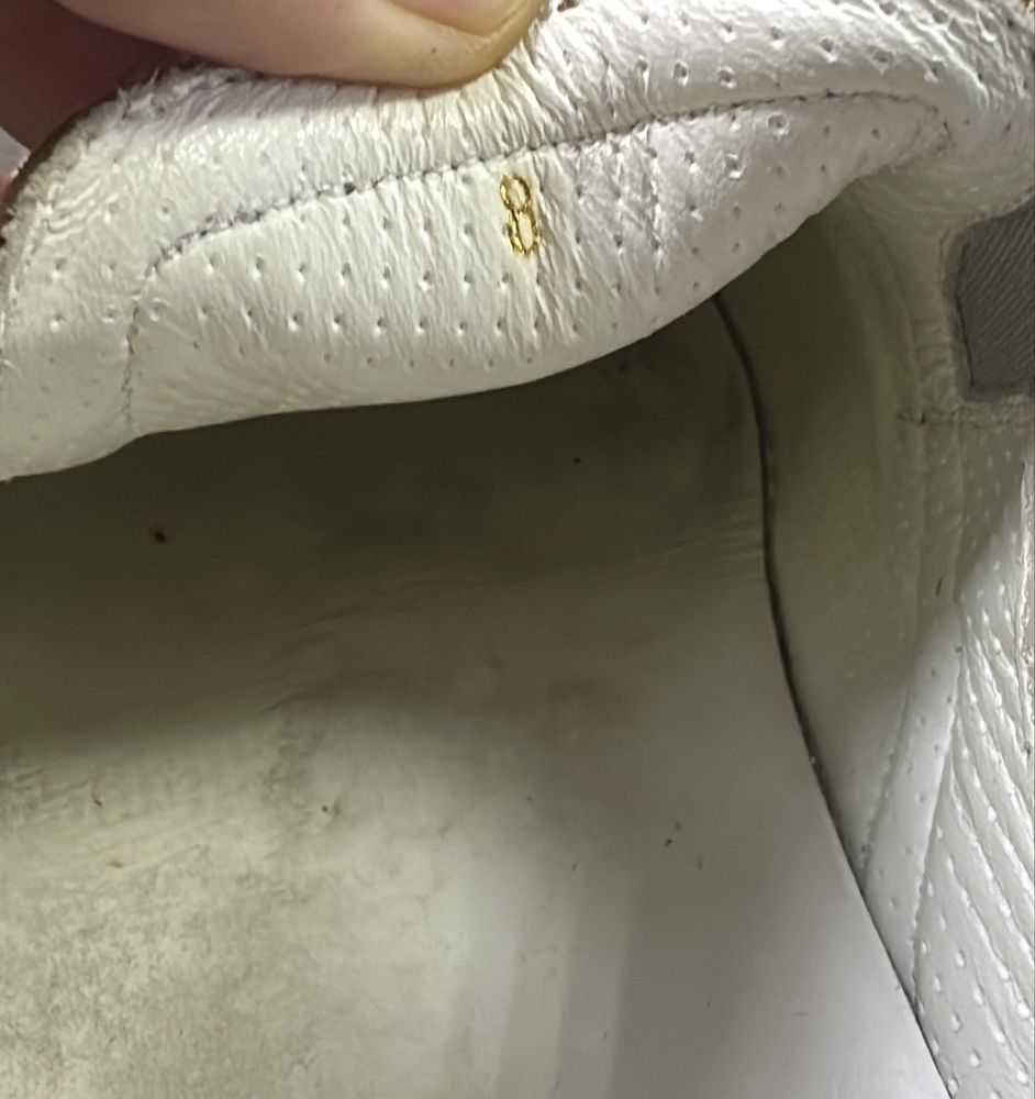 Kiton коричнивые