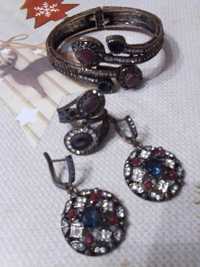 Набір індійські самоцвіти, сережки, браслет, перстень