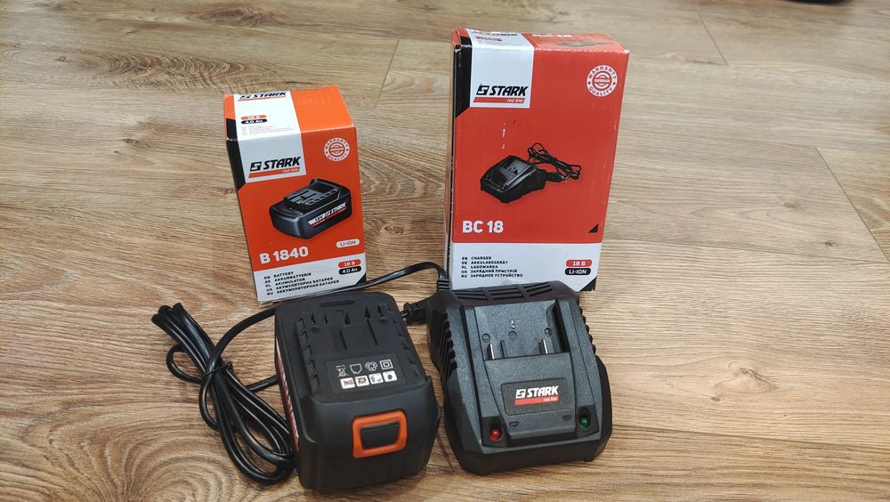 Акумулятор та зарядка Stark