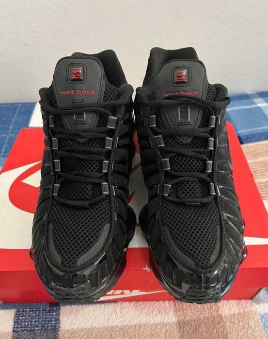 Buty Trampk Nike Shox TL Black R.44