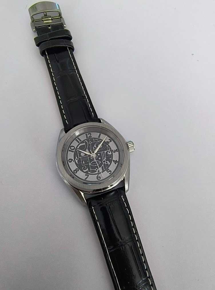 Custom - Picasso - Handmade - Seiko Automatic