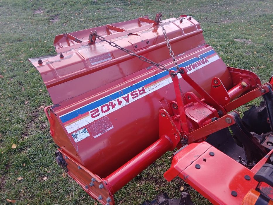 Yanmar 4x4 z glebogryzarkom japoński traktor nowe opony