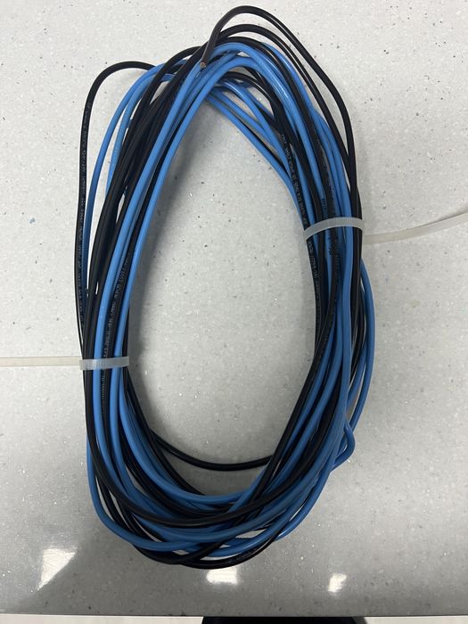 Fio azul e preto novo 6M