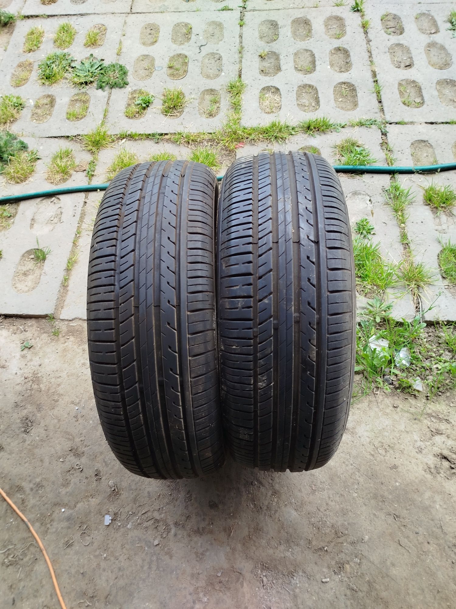 Opony letnie 195/65 R15