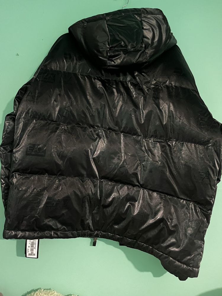 Чоловіча куртка Armani