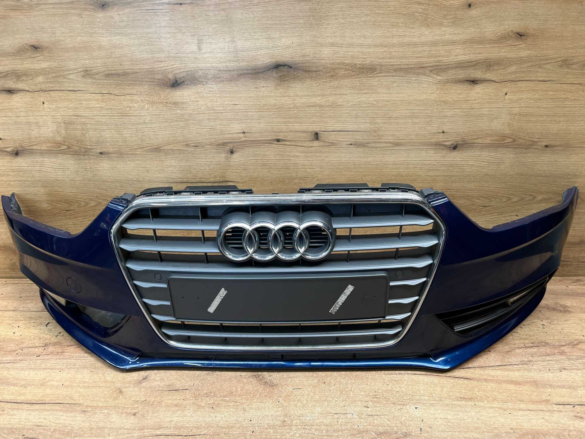 Zderzak przedni Audi A4 B8 Lift 4x pdc kolor lx5q